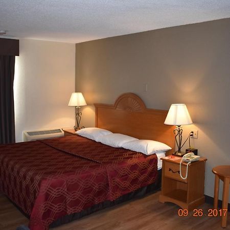 Mho Hotel Bordentown Ngoại thất bức ảnh