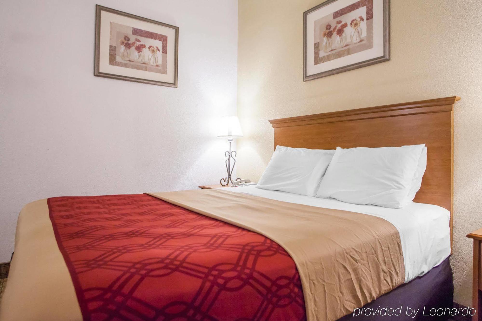 Mho Hotel Bordentown Ngoại thất bức ảnh