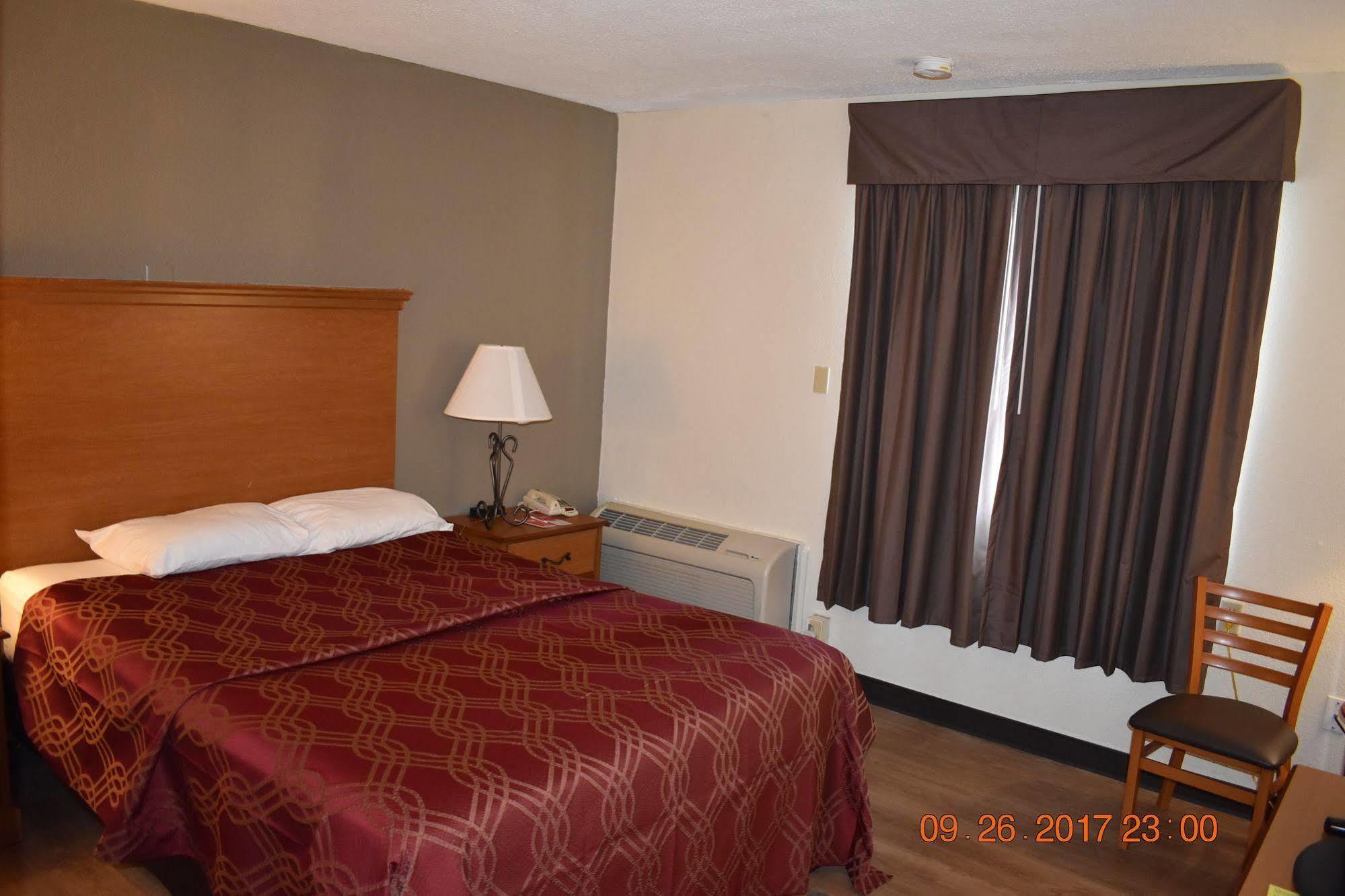 Mho Hotel Bordentown Ngoại thất bức ảnh