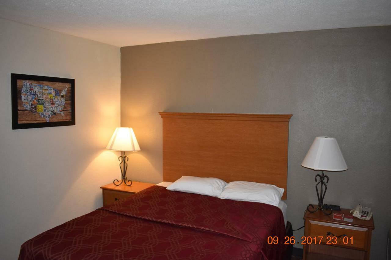 Mho Hotel Bordentown Phòng bức ảnh