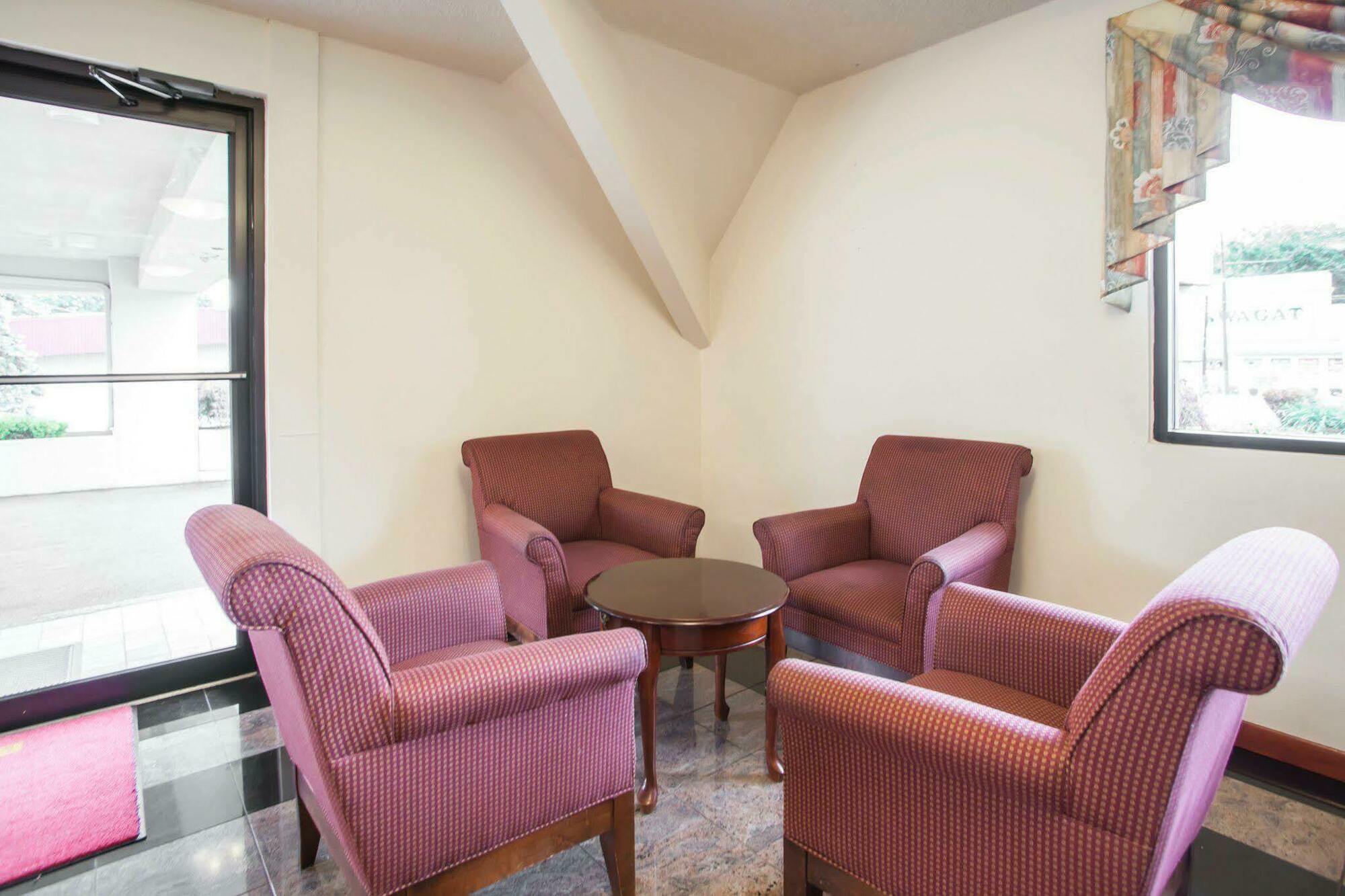 Mho Hotel Bordentown Ngoại thất bức ảnh